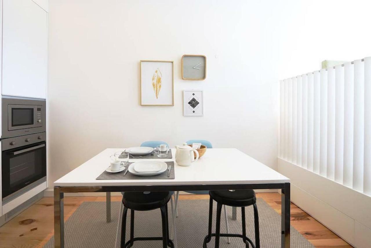 Modern Studio In Historical Centre 포르투 외부 사진