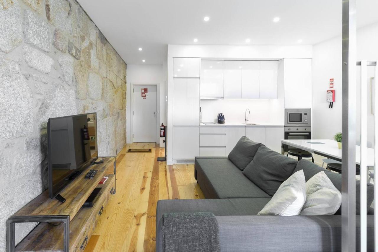 Modern Studio In Historical Centre 포르투 외부 사진